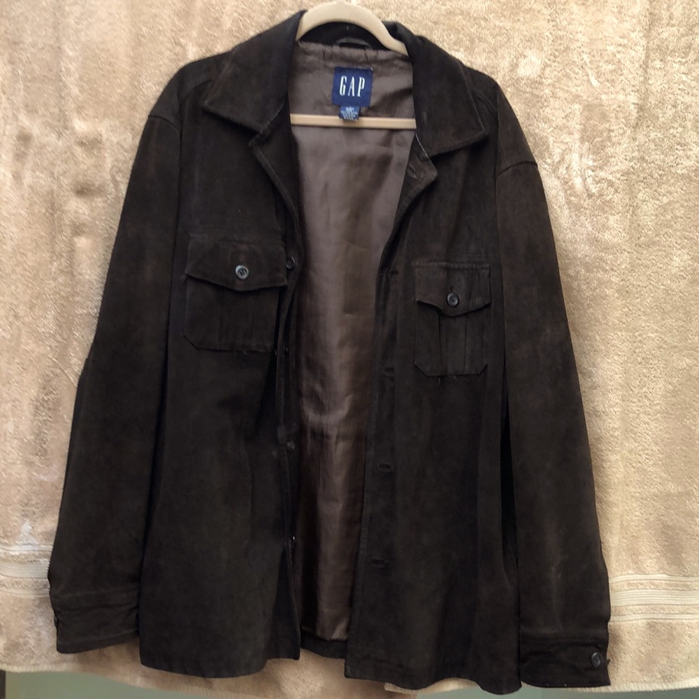 GAP. Men’s suede leather jacket